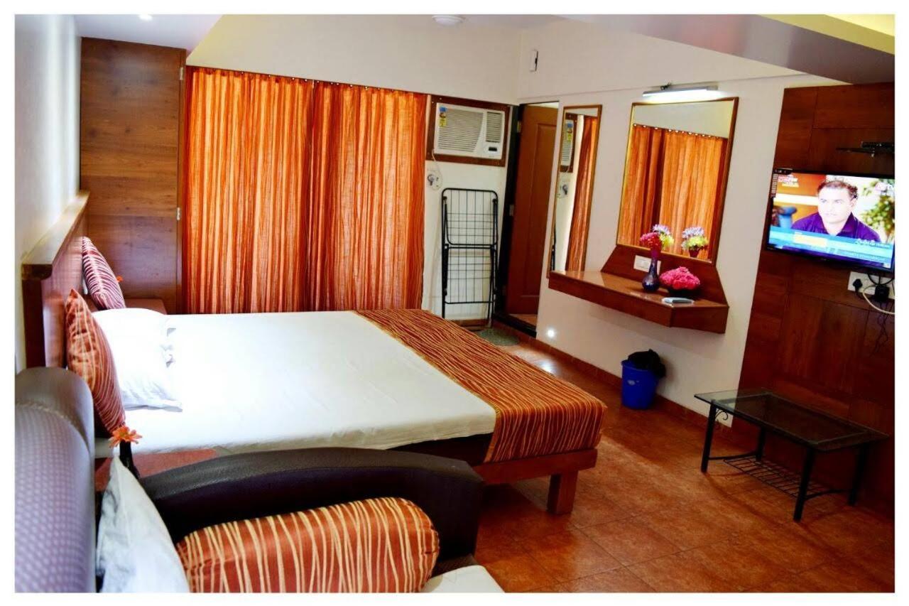 Hôtel Royal Hills à Pune Extérieur photo