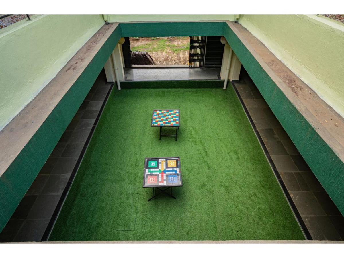 Hôtel Royal Hills à Pune Extérieur photo