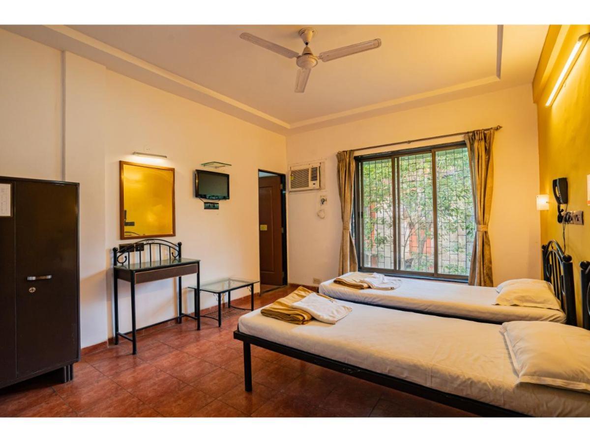 Hôtel Royal Hills à Pune Extérieur photo